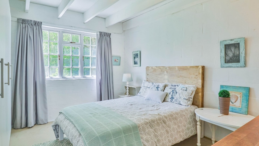 4 Bedroom Property for Sale in Kleinmond Western Cape